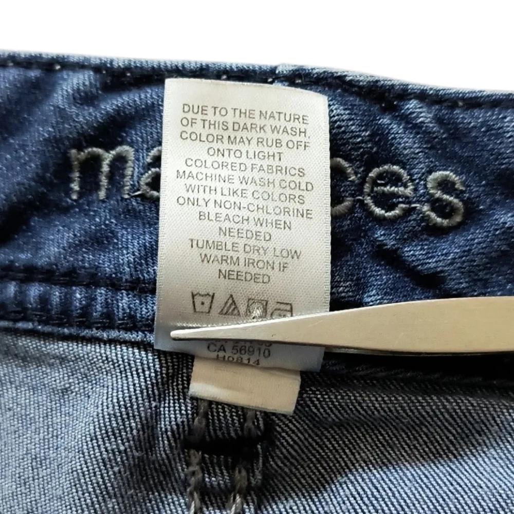 Maurices Jeggings with Embellished Pockets Size M